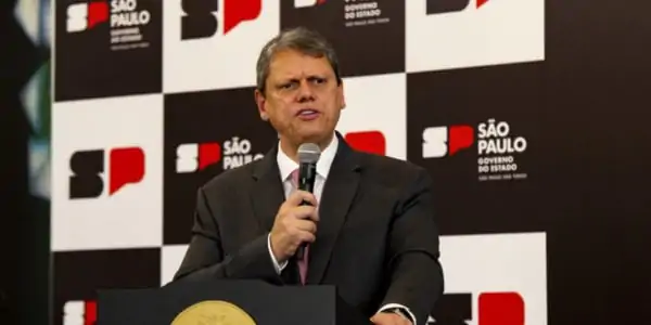 Tarcísio autoriza concessão de 3 linhas da CPTM por 25 anos